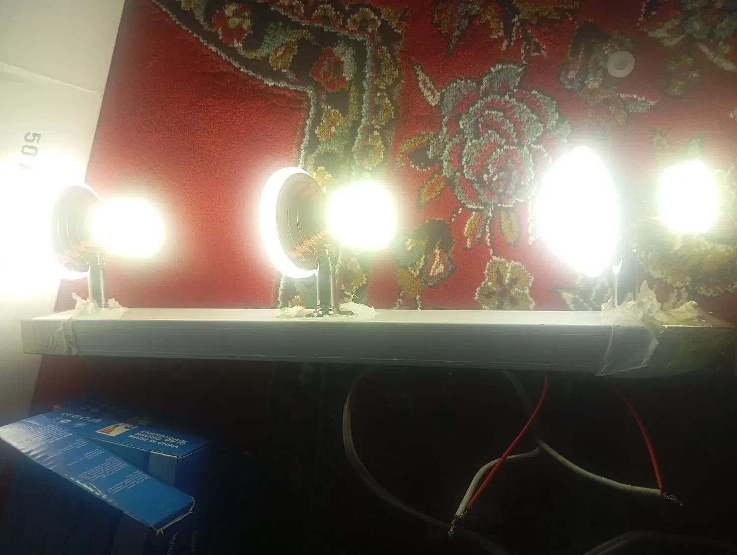 فروش انواع لوازم برقی|لامپ و چراغ|دماوند, گیلاوند|دیوار