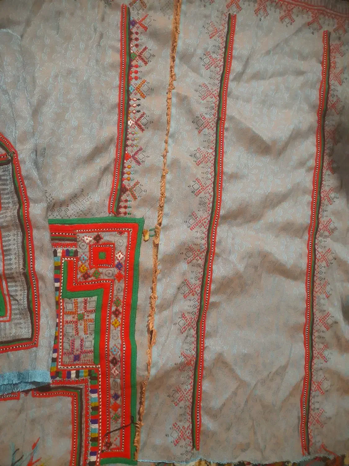 لباس دستدوز شیک برای۵سال|لباس|ایرانشهر, |دیوار