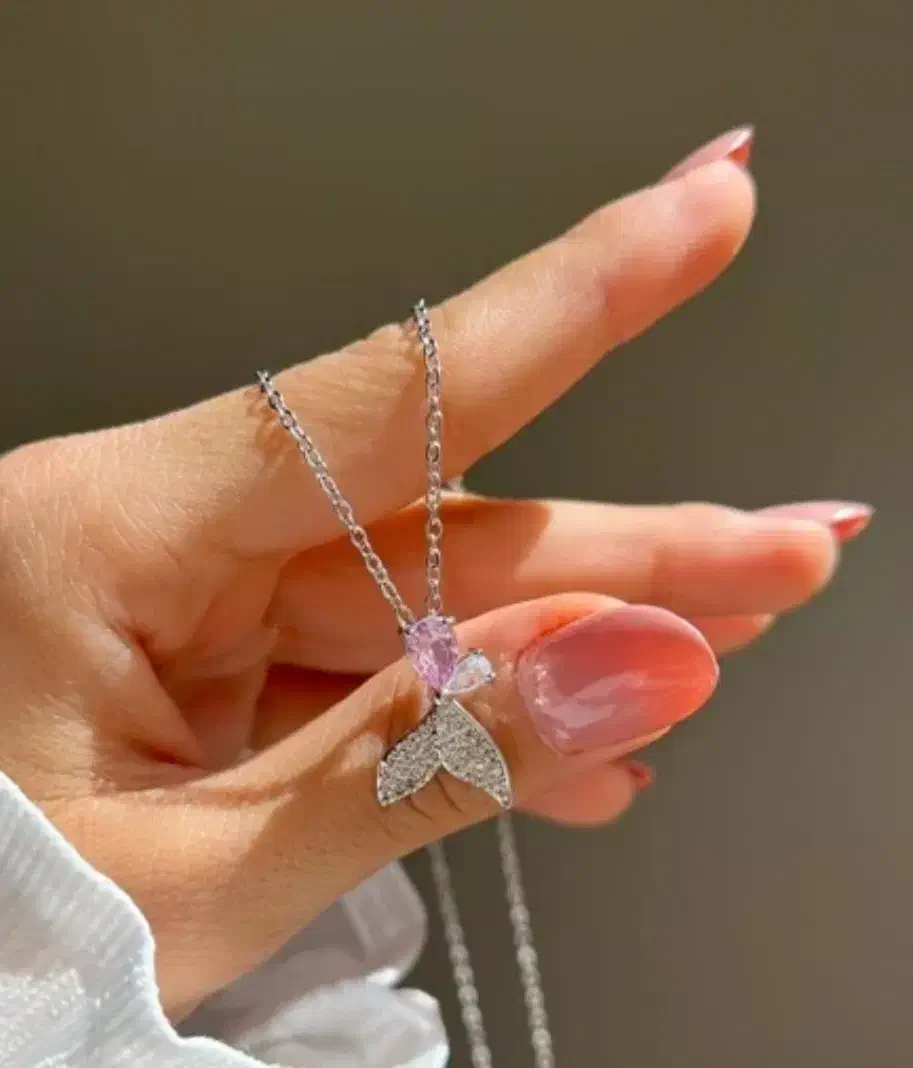 (اکسسوری)گردنبند مدل دم وال|بدلیجات|نور, |دیوار