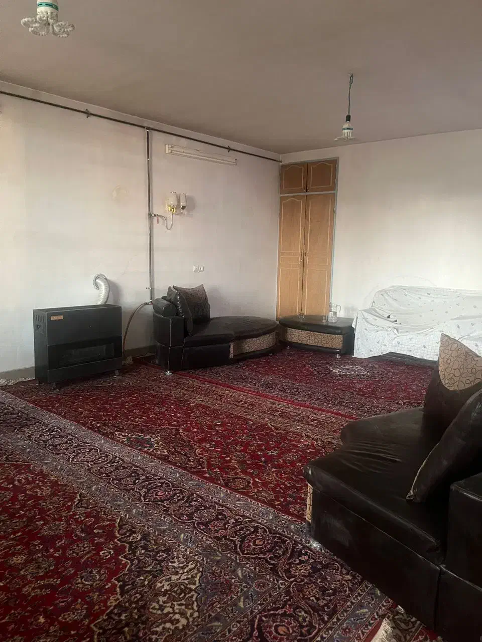 منزل مبله|اجارهٔ کوتاه‌مدت ویلا و باغ|سپیدان, |دیوار