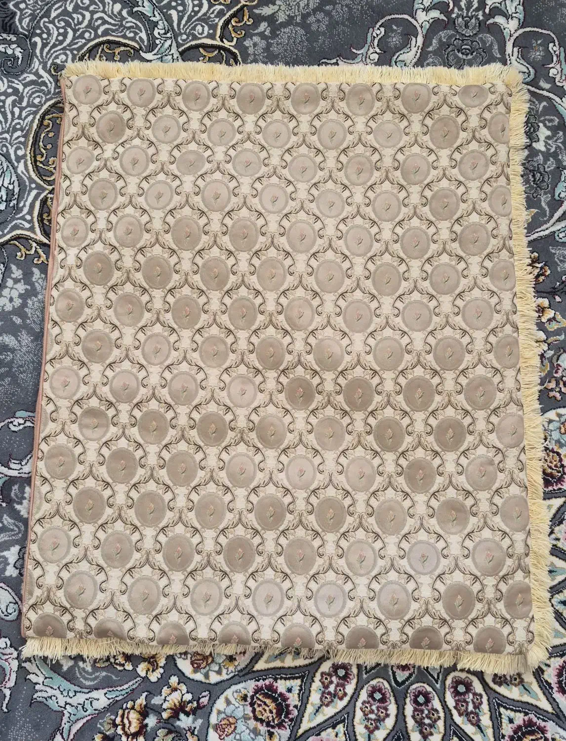 فروش فوری چند عدد کاور تشک وبالشت|رختخواب، بالش، پتو|جهرم, |دیوار