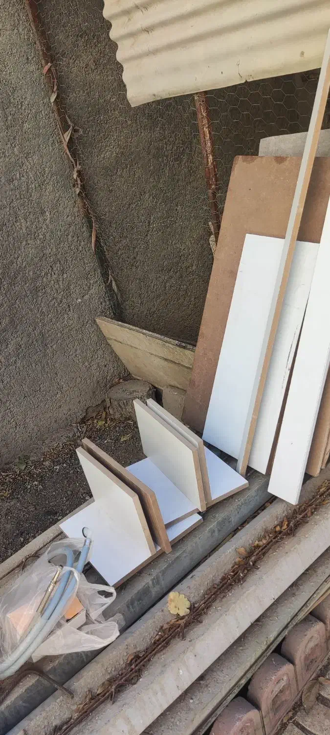 تعدادی تخته ام دی ف سفید و نئوپان|مصالح و تجهیزات ساختمان|کرمانشاه, |دیوار