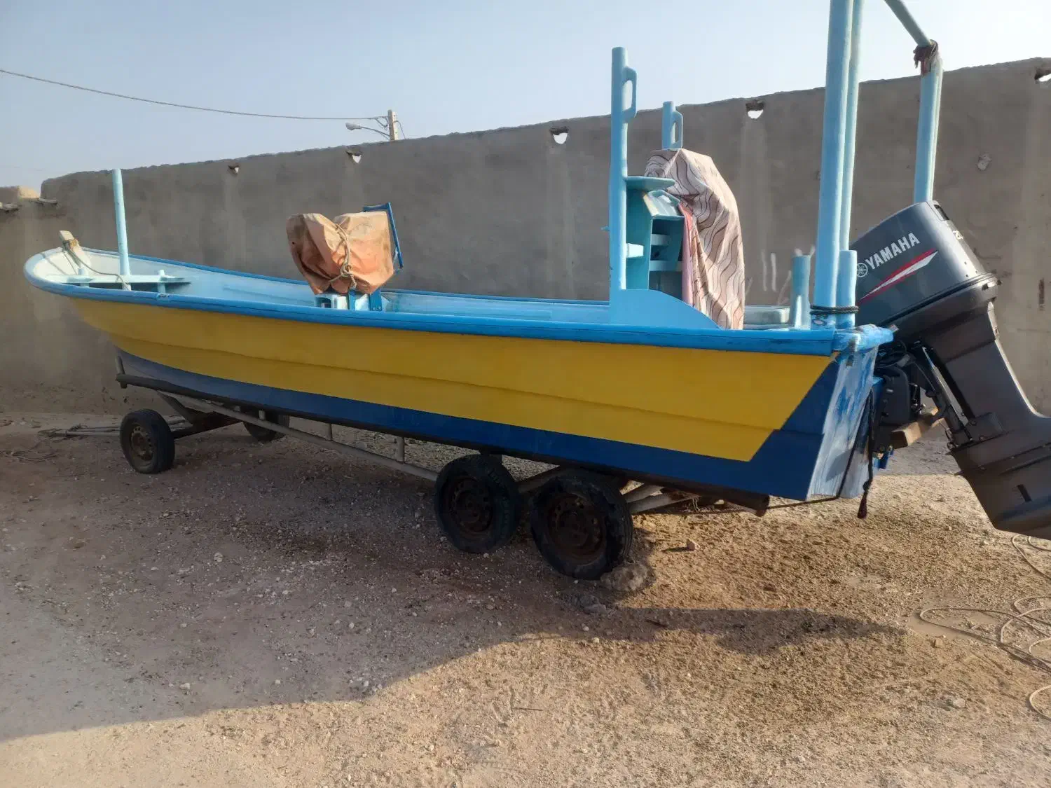 قایق جلی|قایق و سایر وسایل نقلیه|قشم, |دیوار