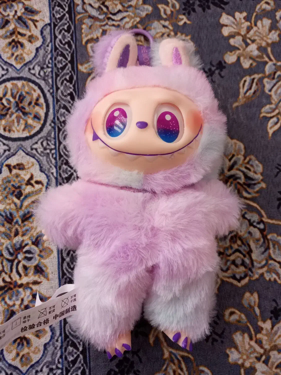 عروسک لبوبو|اسباب‌‌بازی|کاشمر, |دیوار