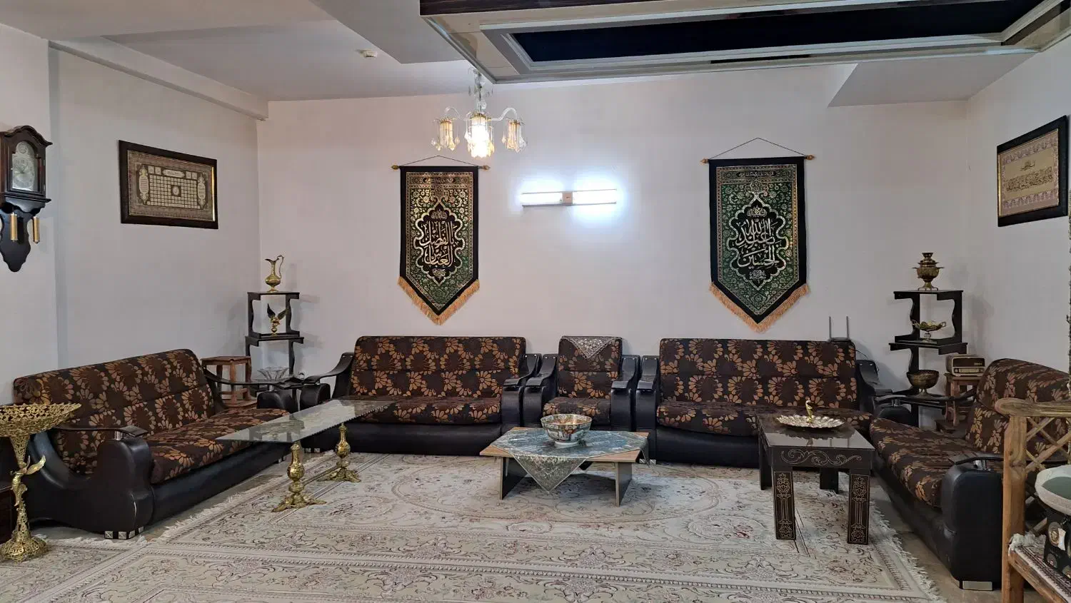 مبل ۱۳نفره|مبلمان خانگی و میز عسلی|قم, سالاریه|دیوار