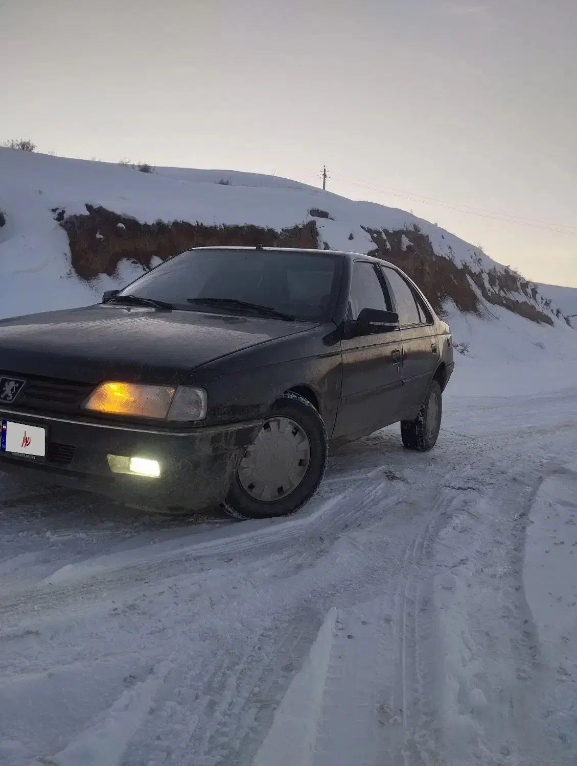 پژو ۴۰۵ مدل ۸۳|خودرو سواری و وانت|دهگلان, |دیوار