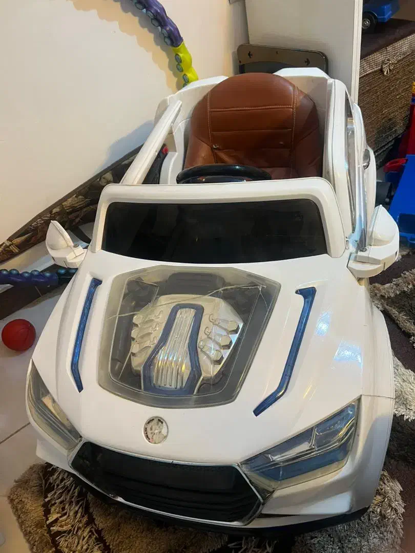 ماشین شارژی|اسباب‌‌بازی|ورامین, ورامین|دیوار