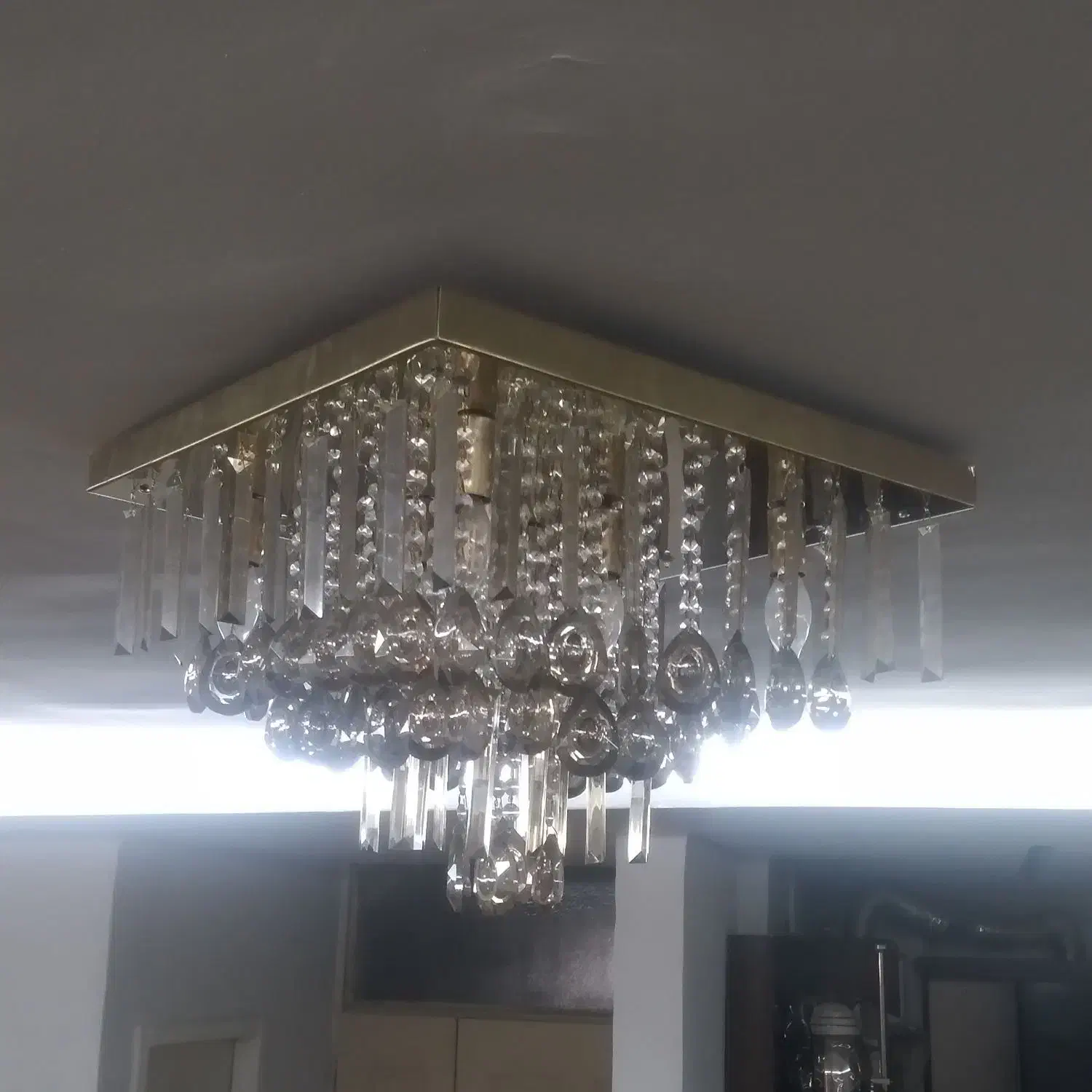 لوستر ۵۰در۵۰|لوستر و چراغ آویز|مشهد, صداقیه|دیوار