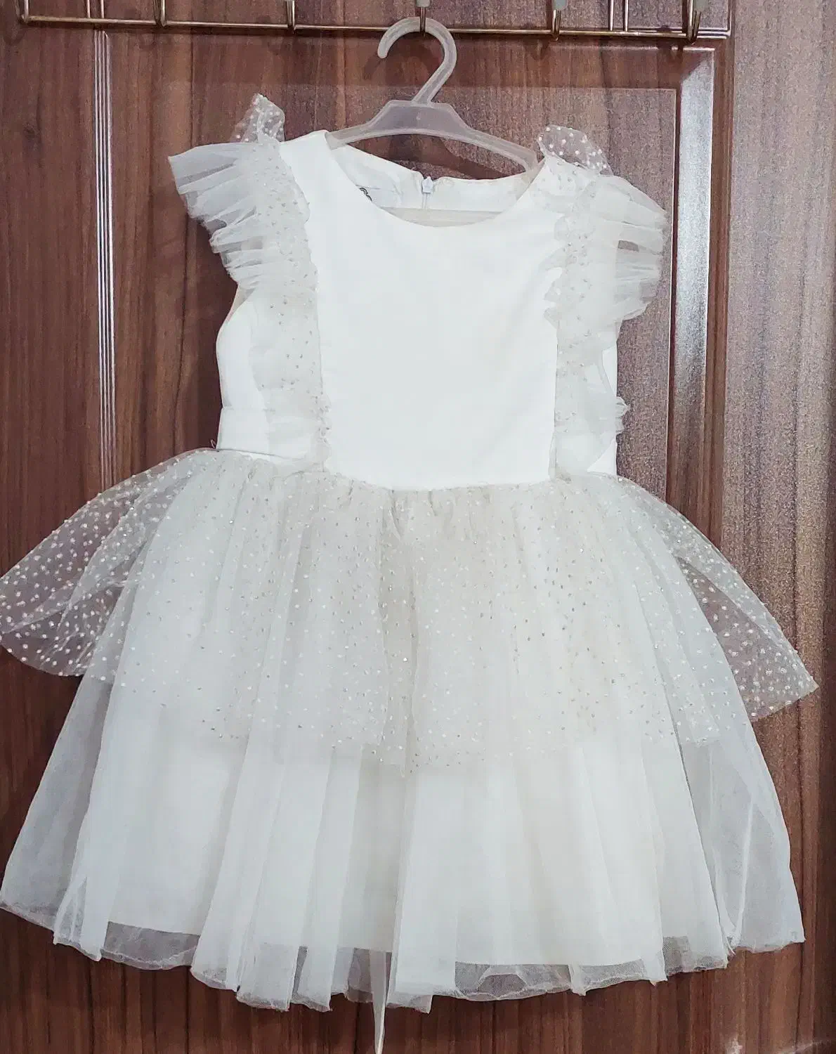 لباس عروس دخترانه|لباس|شیروان (خراسان), |دیوار