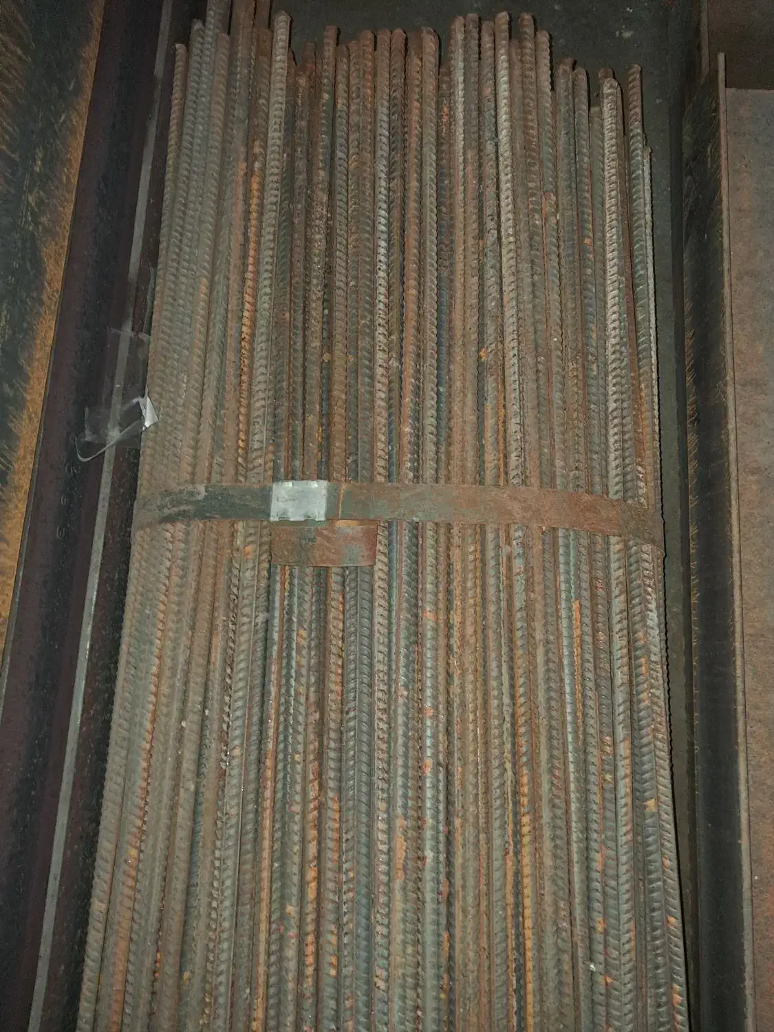 میلگرد ذوب آهن ۵ تن.۱۲|مصالح و تجهیزات ساختمان|اصفهان, دارک|دیوار