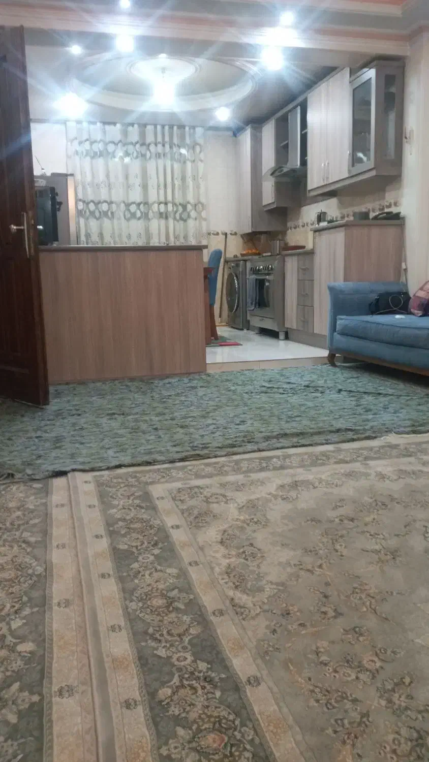 آپارتمان تک واحدی ۲ خوابه افسریه شمالی