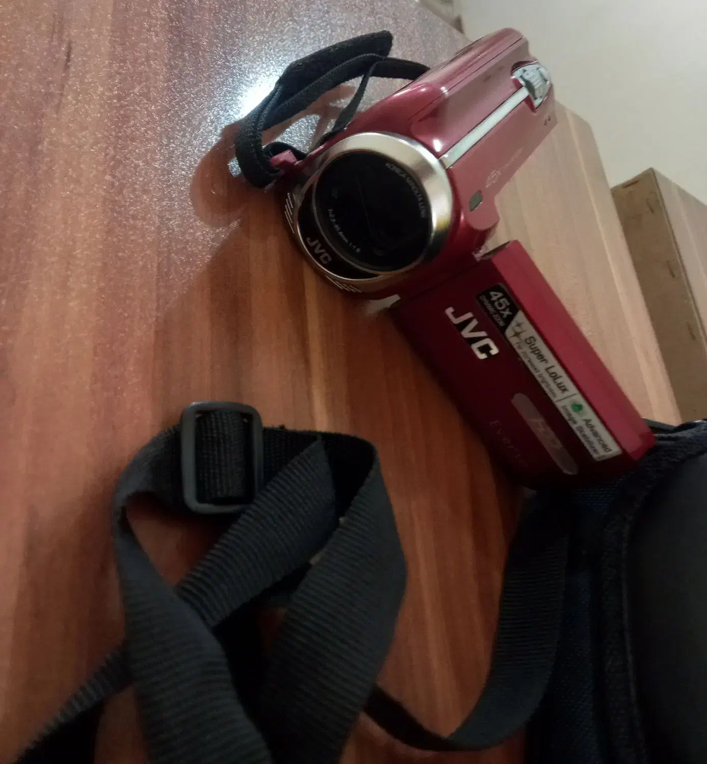 دوربین فیلم برداری و عکاسی جی وی سی|دوربین عکاسی و فیلمبرداری|کوهدشت, |دیوار