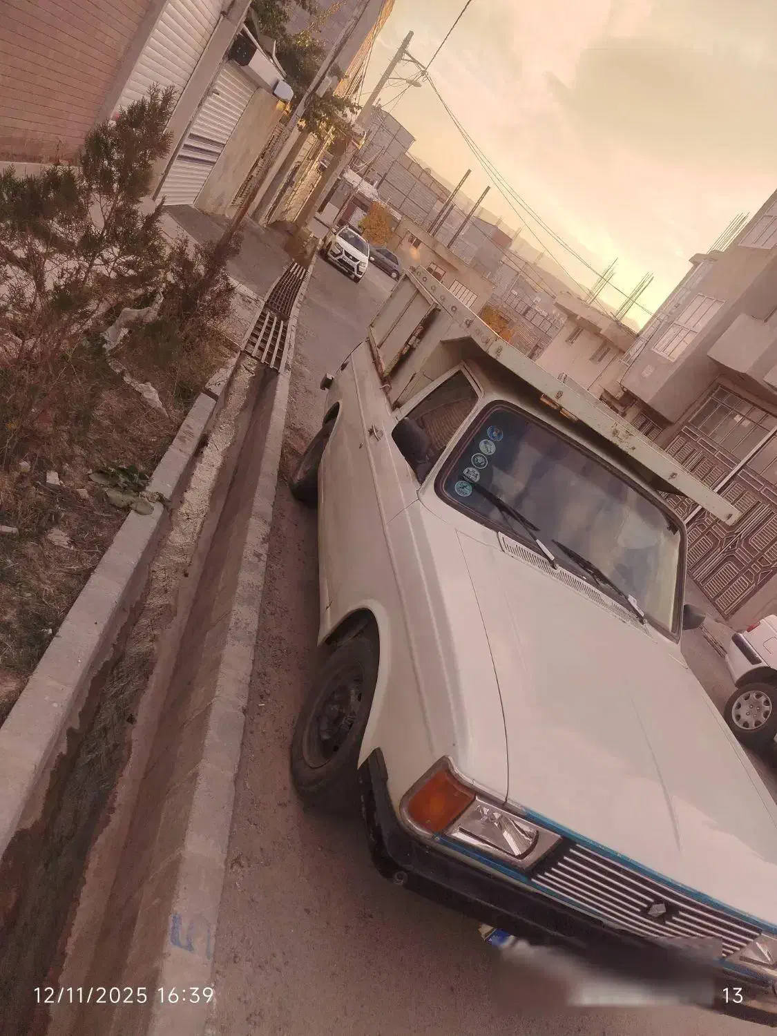 پیکان وانت مدل ۸۷دوگانه کارخانه شاسی سالم|خودرو سواری و وانت|ورزقان, |دیوار