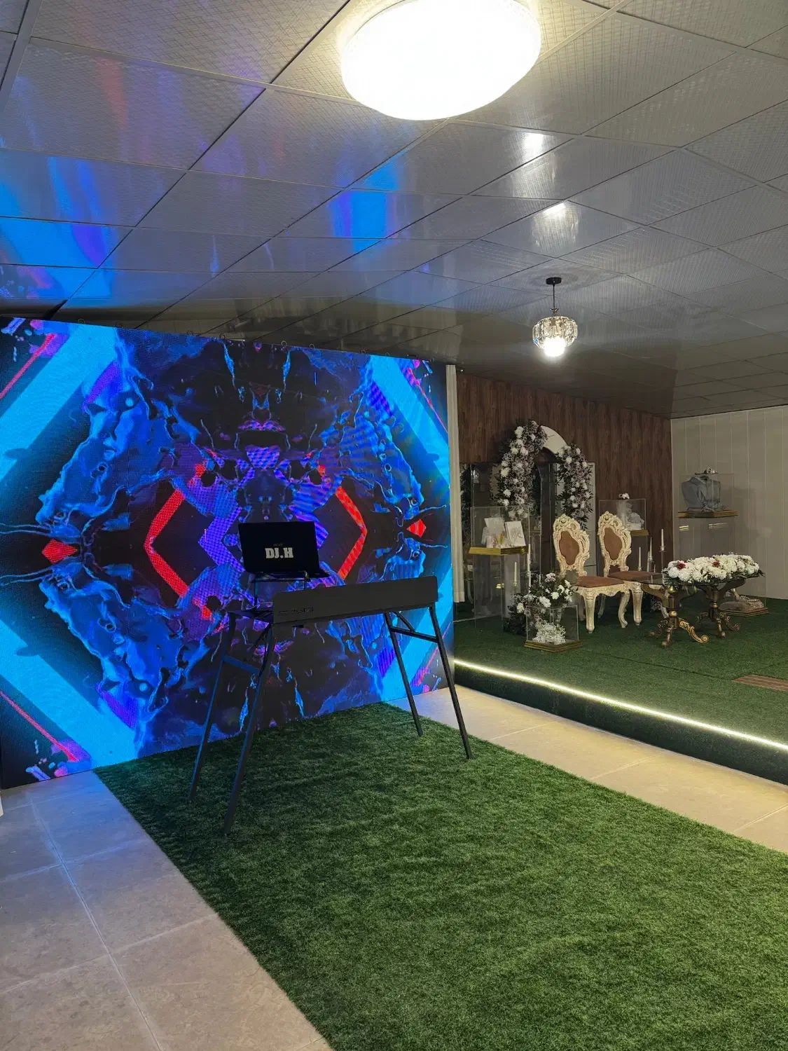 اجاره باغ سالن دار ویژه عقد نامزدی وتولد|اجارهٔ کوتاهمدت ویلا و باغ|شیراز, شهرک گلستان شمالی|دیوار