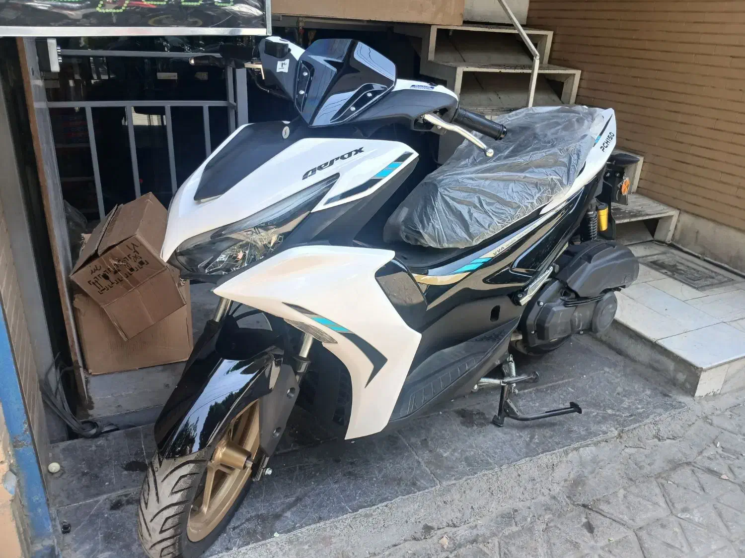 آیروکس صفر خشک ۱۴۰۴ شرایطی|موتورسیکلت|اصفهان, لاله|دیوار