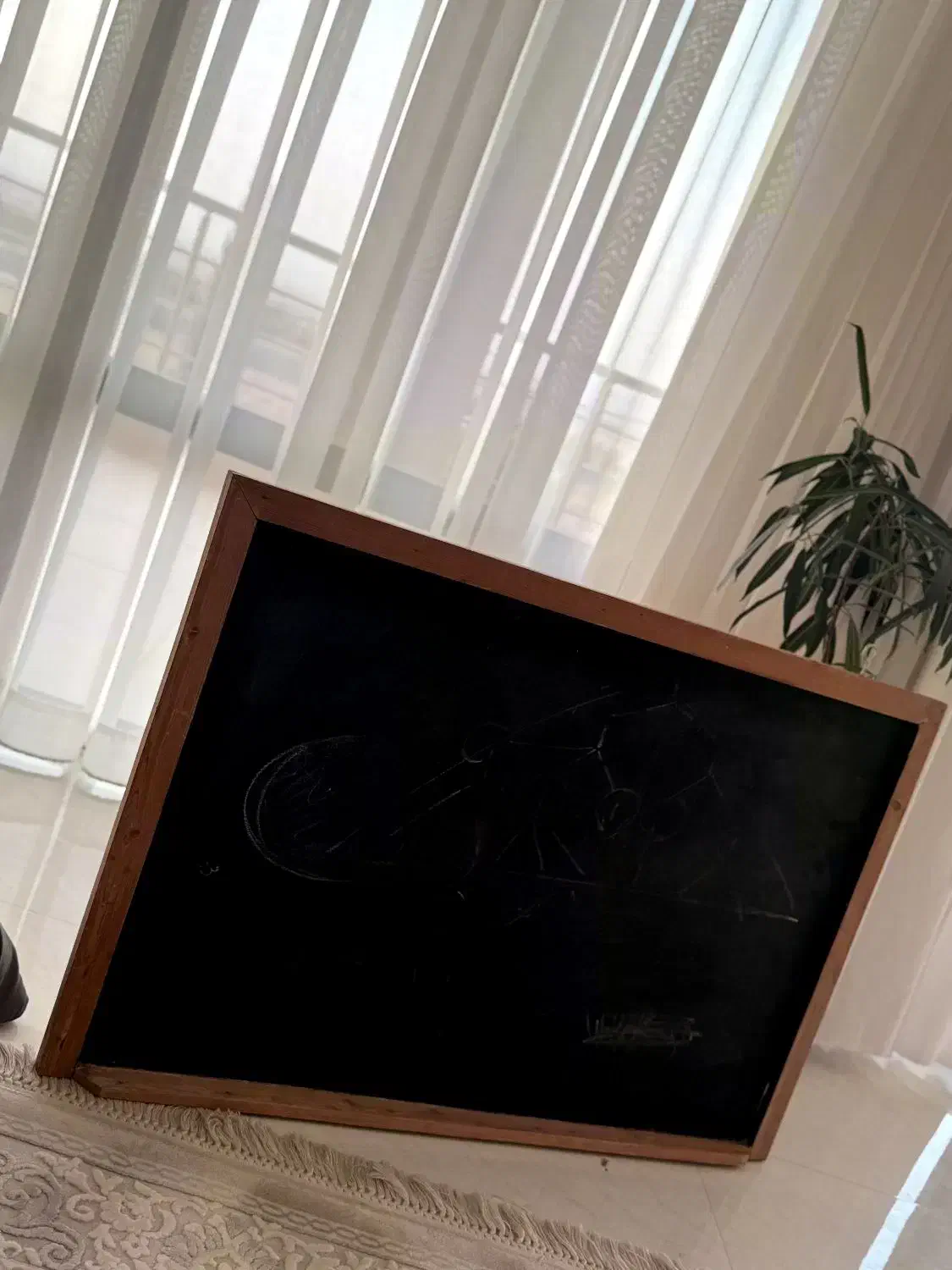 کتاب‌های نو و خاص + تخته‌سیاه نوستالژی|کتاب و مجله ادبی|کرمان, |دیوار