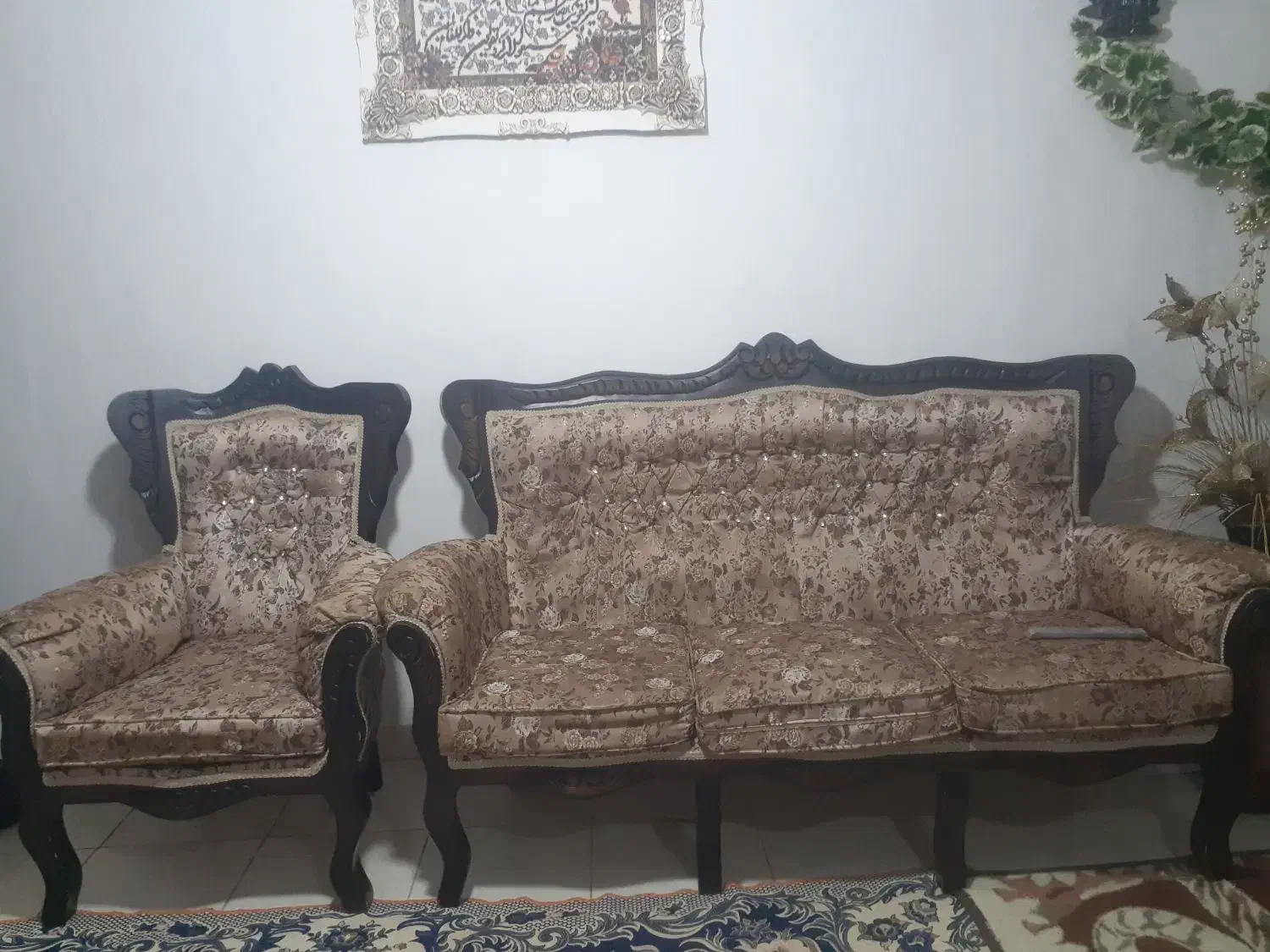 مبل|مبلمان خانگی و میز عسلی|رشت, دخانیات|دیوار