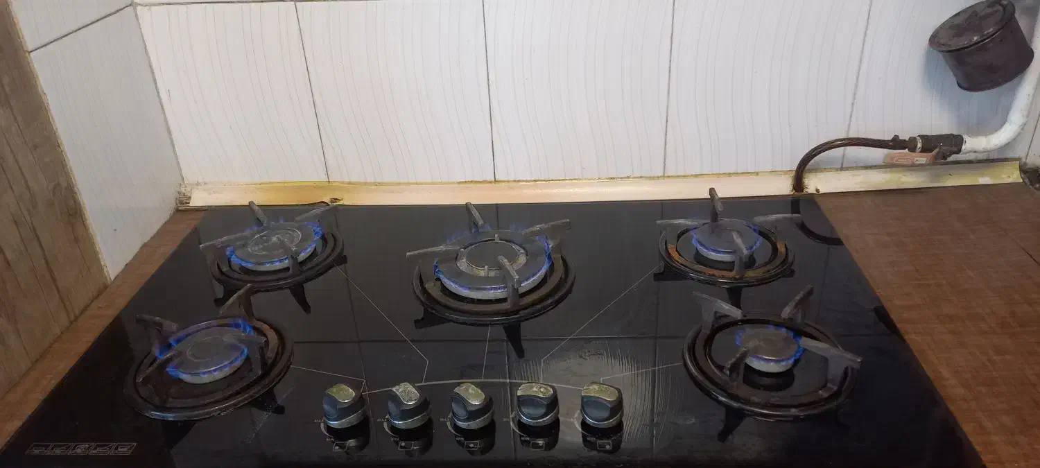 گاز پنچ شعله|اجاق گاز و لوازم برقی پخت‌وپز|رشت, چمارسرا|دیوار