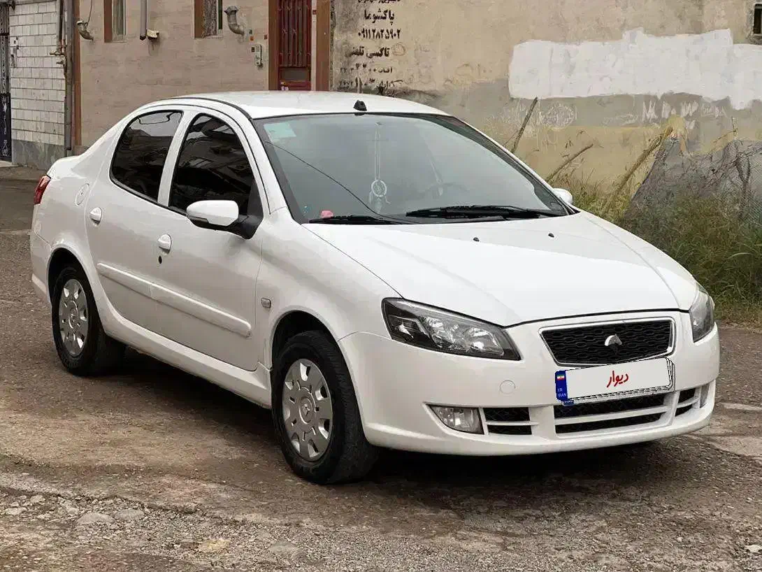 رانا پلاس مدل۱۴۰۰بی رنگ بی ضربه بدون لیسه|خودرو سواری و وانت|رشت, عینک|دیوار