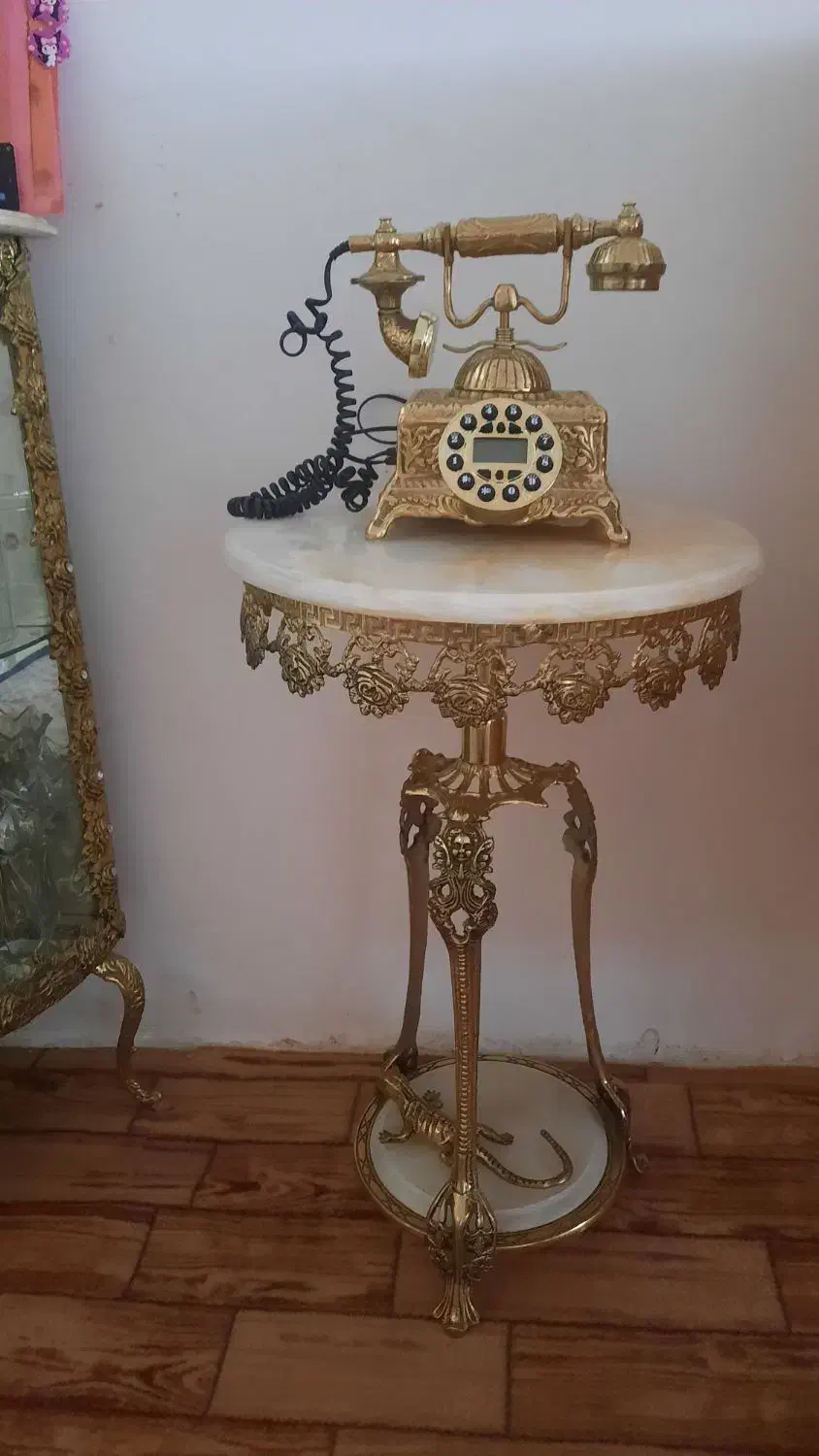 میز تلفن برنز|صنایع دستی و سایر لوازم تزئینی|کبودرآهنگ, |دیوار