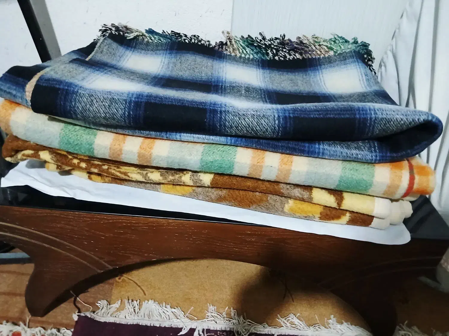 پتو   رو تختی و پشتی|رختخواب، بالش، پتو|قم, باسکول|دیوار