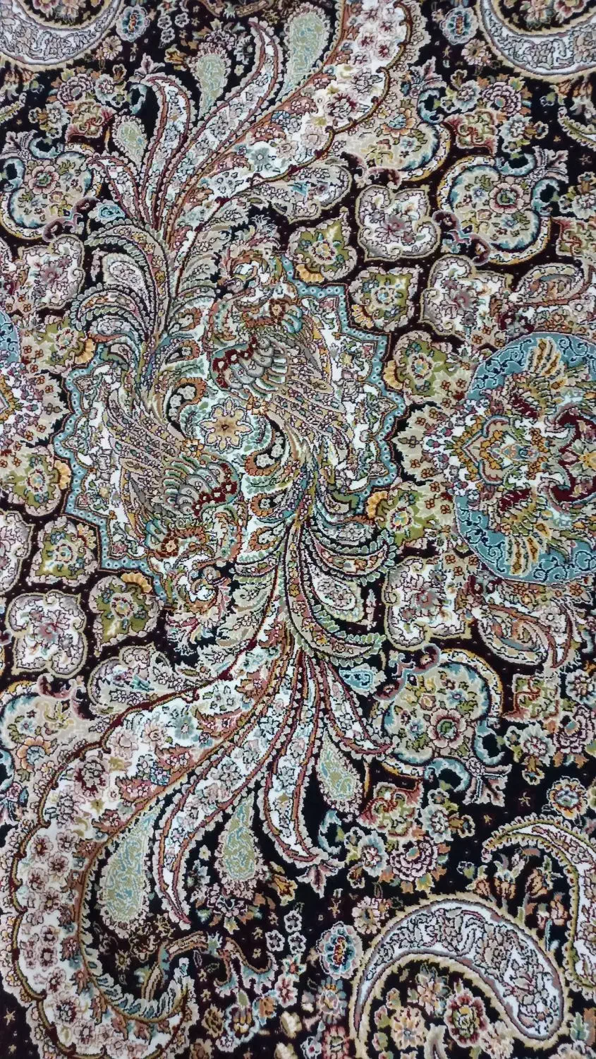 ۴تخته ۹متری ۷۰۰شانه اصل با ۶عدد پشتی هم رنگ|فرش|میاندوآب, |دیوار