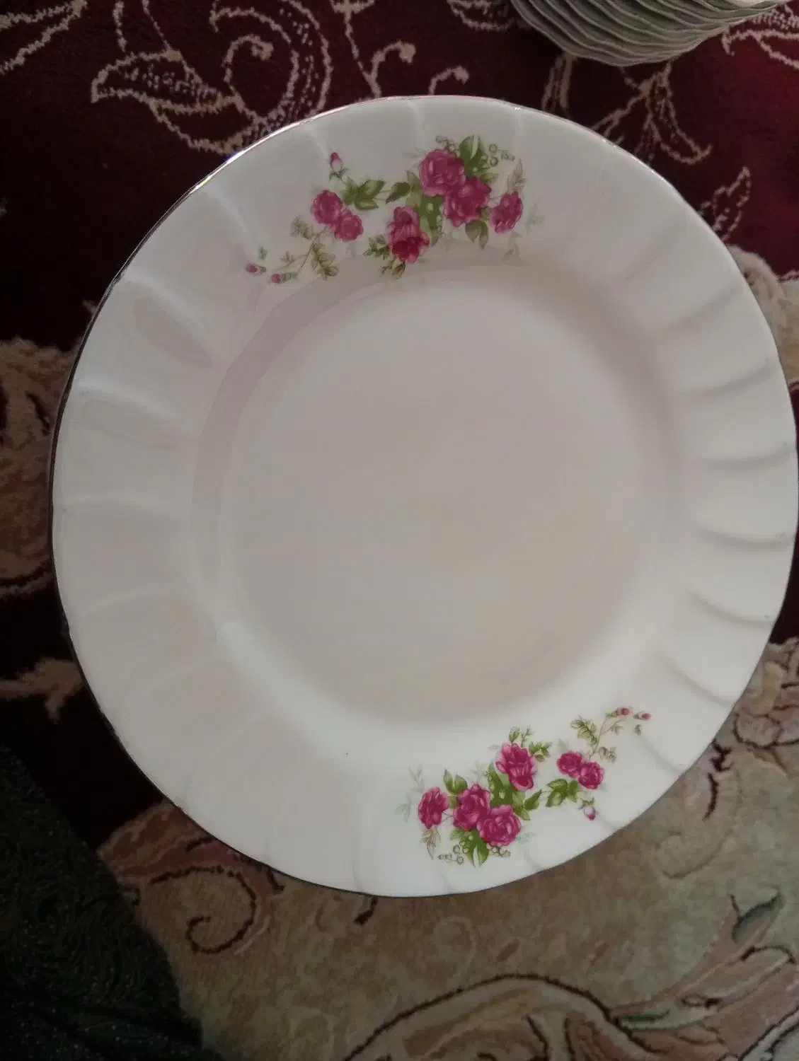 گل قرمزی|ظروف سرو و پذیرایی|اصفهان, ارداجی|دیوار