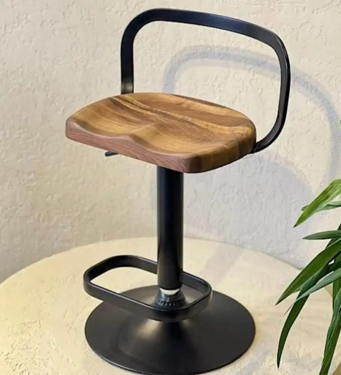 صندلی اپن وَ جَزیره چوبی|صندلی و نیمکت|اصفهان, خواجو|دیوار