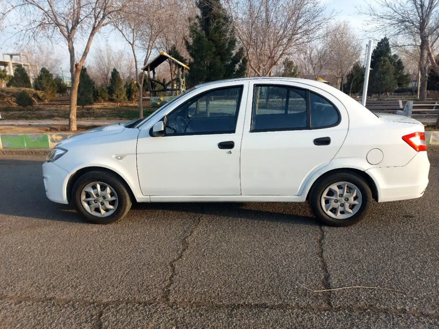 ساینا مدل 99|خودرو سواری و وانت|کاشان, عربها|دیوار