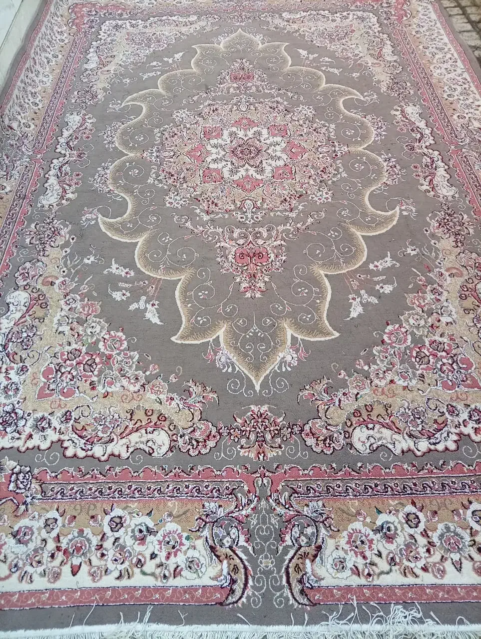 یک جفت فرش۹متری گردویی ۵۰۰شانه وپرده|فرش|خمینی‌شهر, |دیوار