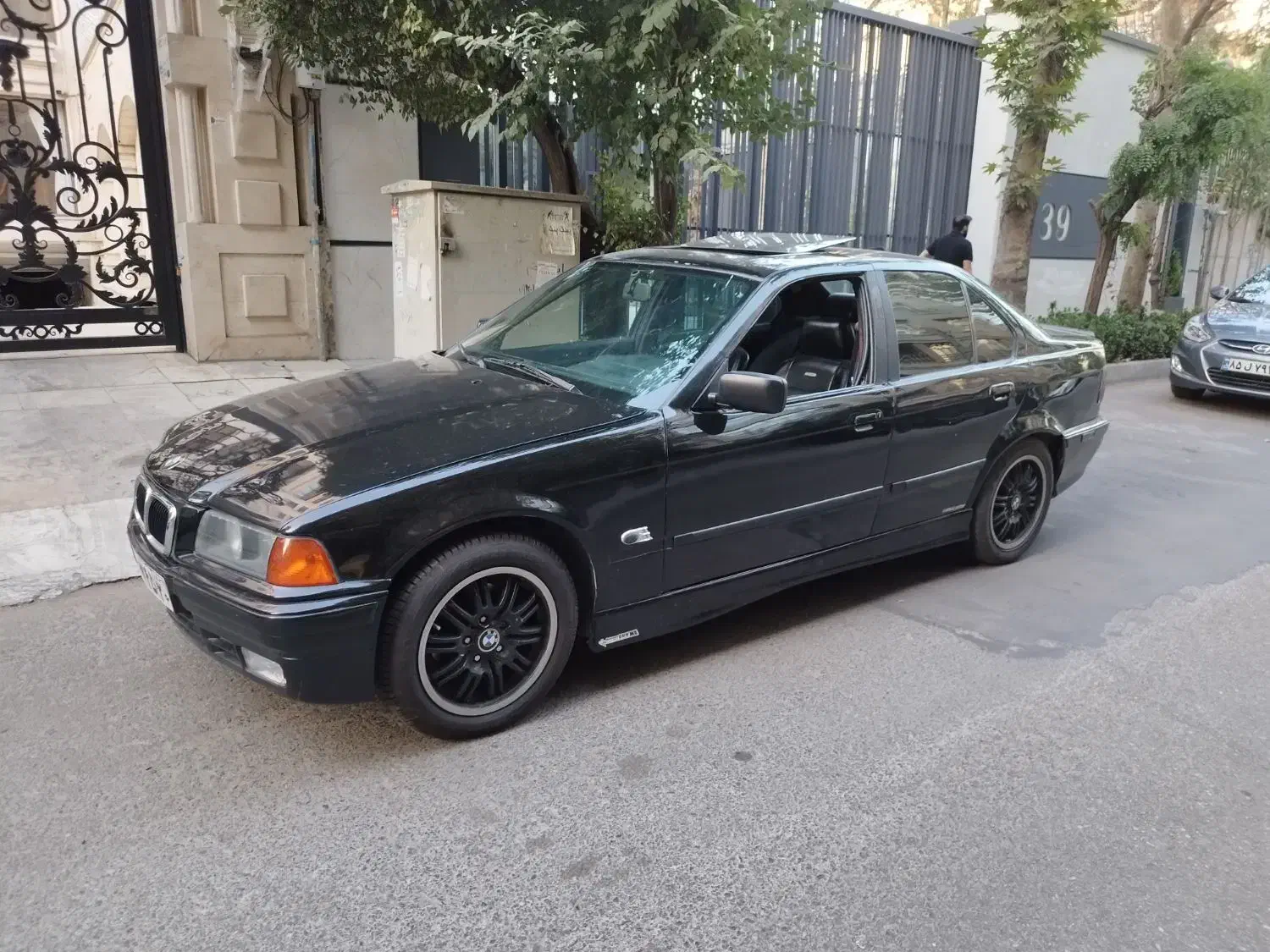 بی ام و e36مشکی متالیک|خودرو کلاسیک|تهران, پونک|دیوار