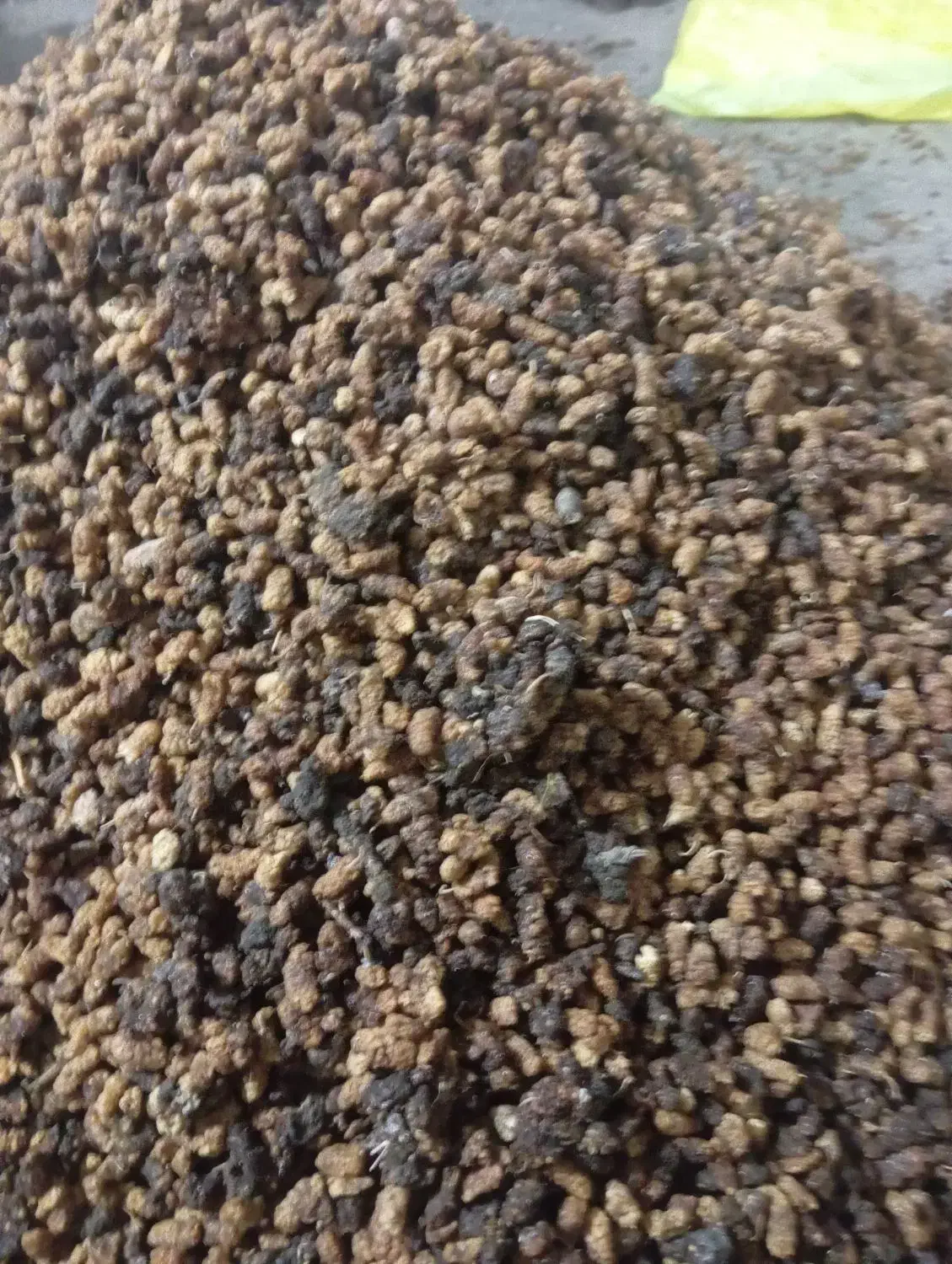 توت خشک|خوردنی و آشامیدنی|اهر, |دیوار