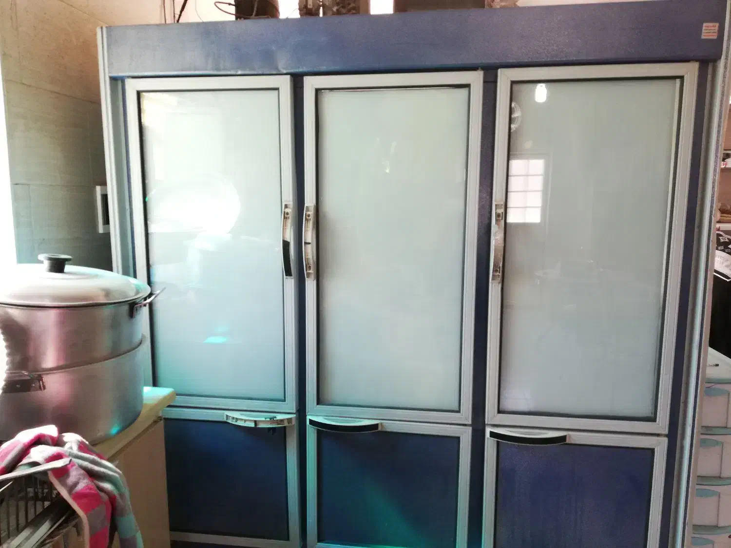 یخچال ۶ درب رستوران|کافی‌شاپ و رستوران|جهرم, |دیوار