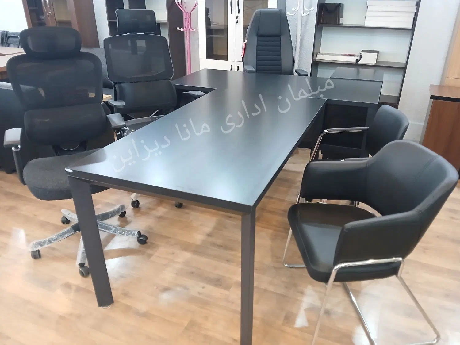 میز مدیریت مدل MF913 مبلمان اداری مانادیزاین|مبلمان اداری|تهران, علم و صنعت|دیوار