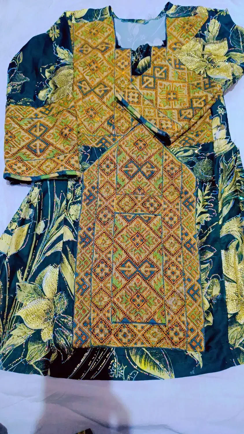 درحدنو برای پنج سال خوبه|کفش و لباس بچه|خاش, |دیوار