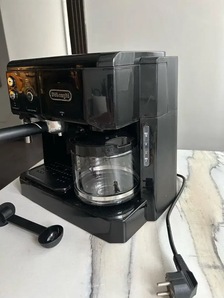 قهوهساز چندکاره دلونگی BCO 411.B|سماور، چایساز، قهوهساز|تهران, جنتآباد مرکزی|دیوار