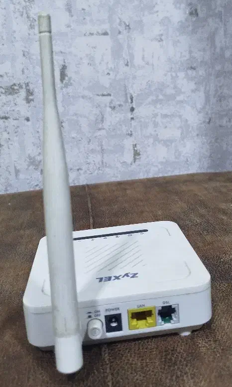 مودم|مودم و تجهیزات شبکه|رشت, منظریه|دیوار