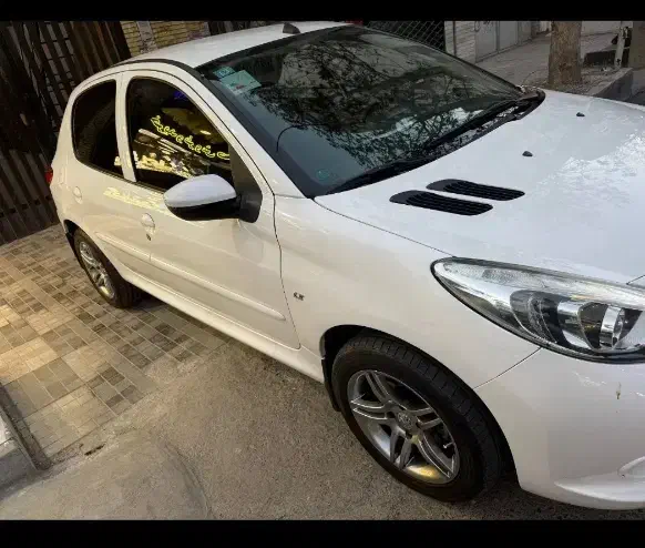 207پانا1401|خودرو سواری و وانت|قزوین, |دیوار