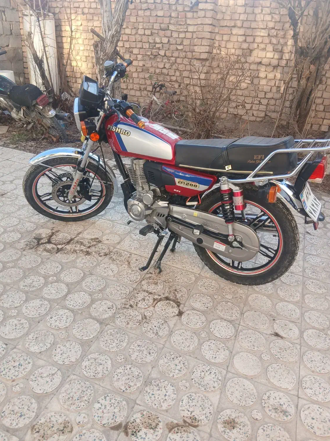 ۲۰۰پیشرو|موتورسیکلت|تیران, |دیوار