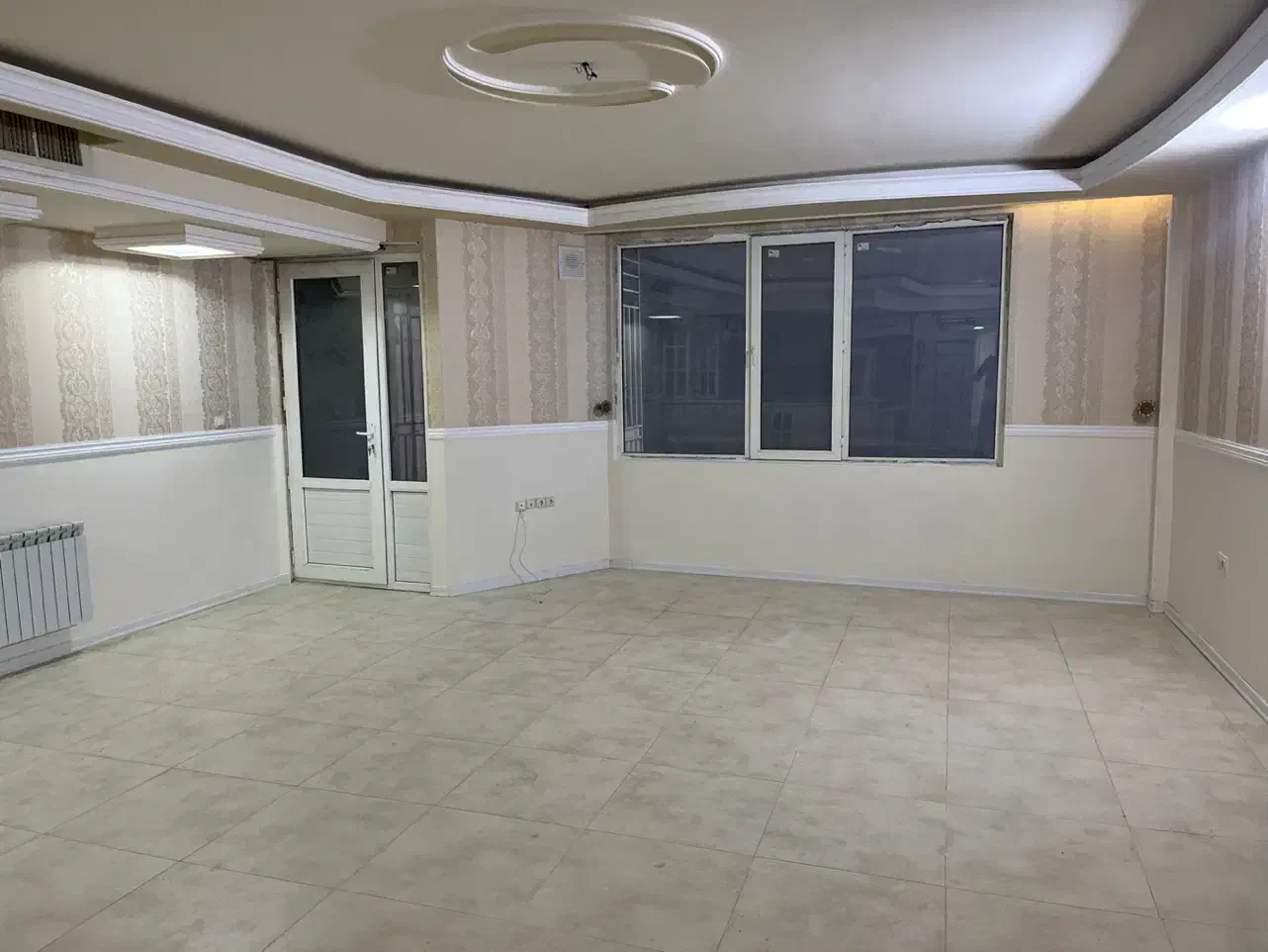 واحد اجاره ای ۱۳۰ متری نبش نیستان ۶|اجارهٔ آپارتمان|سبزوار, ولیعصر (نجار آباد)|دیوار