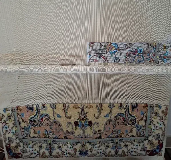 فروش قالی نیمه تمام با تمام تجهیزات|فرش|کاشان, زیارتی|دیوار