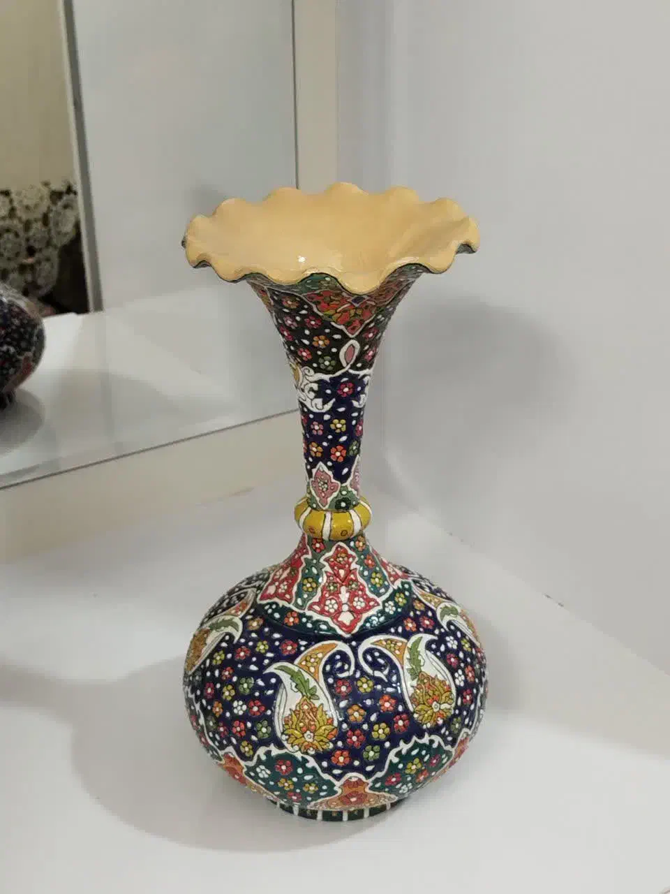 گلدان|کلکسیون و سرگرمی|قم, باغ شریفی|دیوار