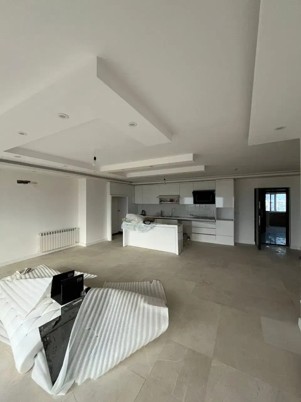 رهن و اجاره واحد آپارتمانی ساحلی ایزدشهر|اجارهٔ آپارتمان|ایزدشهر, |دیوار