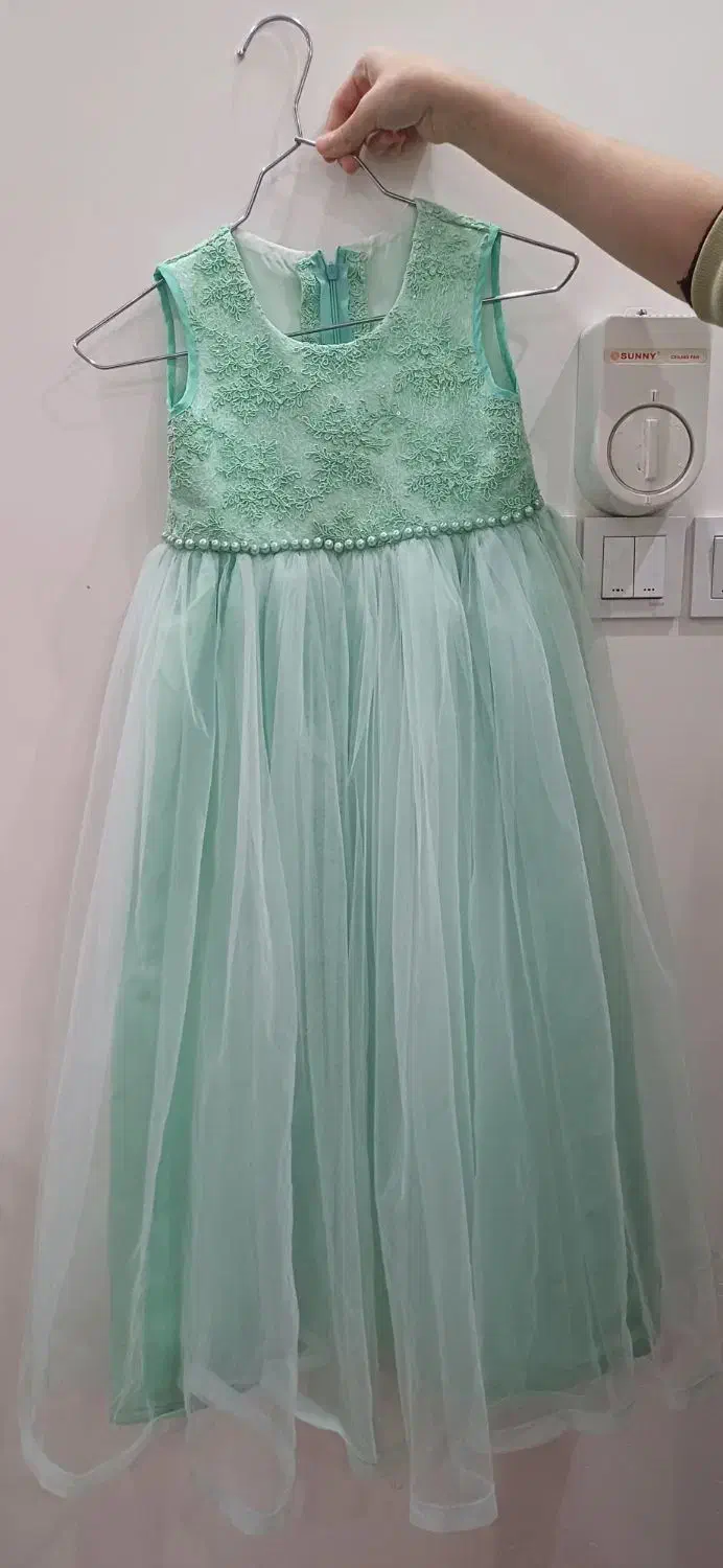 لباس توردخترانه خوشگل|لباس|گنبد کاووس, |دیوار