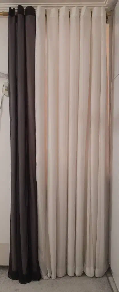 پرده|پرده، رانر، رومیزی|اهرم, |دیوار