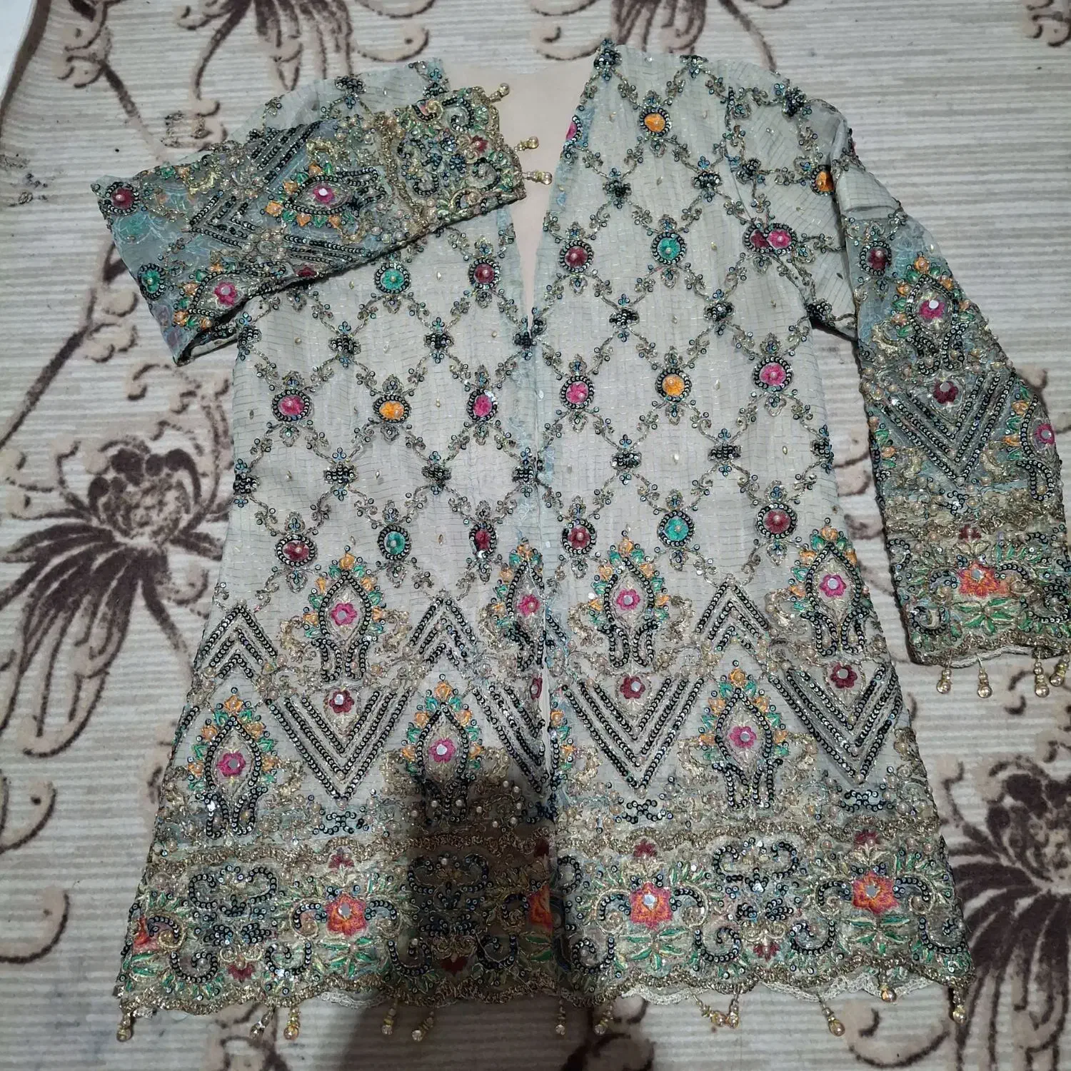 مانتو اینه دوزی شده|لباس|زابل, |دیوار