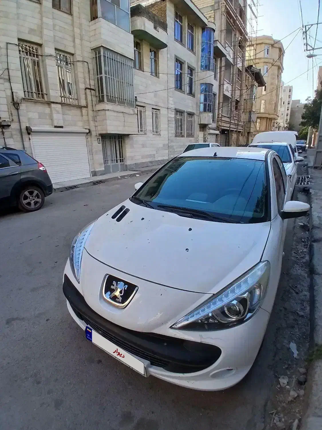پژو ۲۰۷سالم بدون هزار تومان خرج معاوضه با نیومزدا۳|خودرو سواری و وانت|کرمانشاه, |دیوار