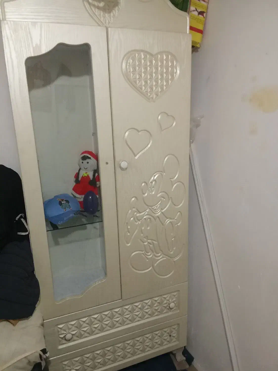 بوفه و کمد لباس بچه|بوفه، ویترین، کنسول|تایباد, |دیوار