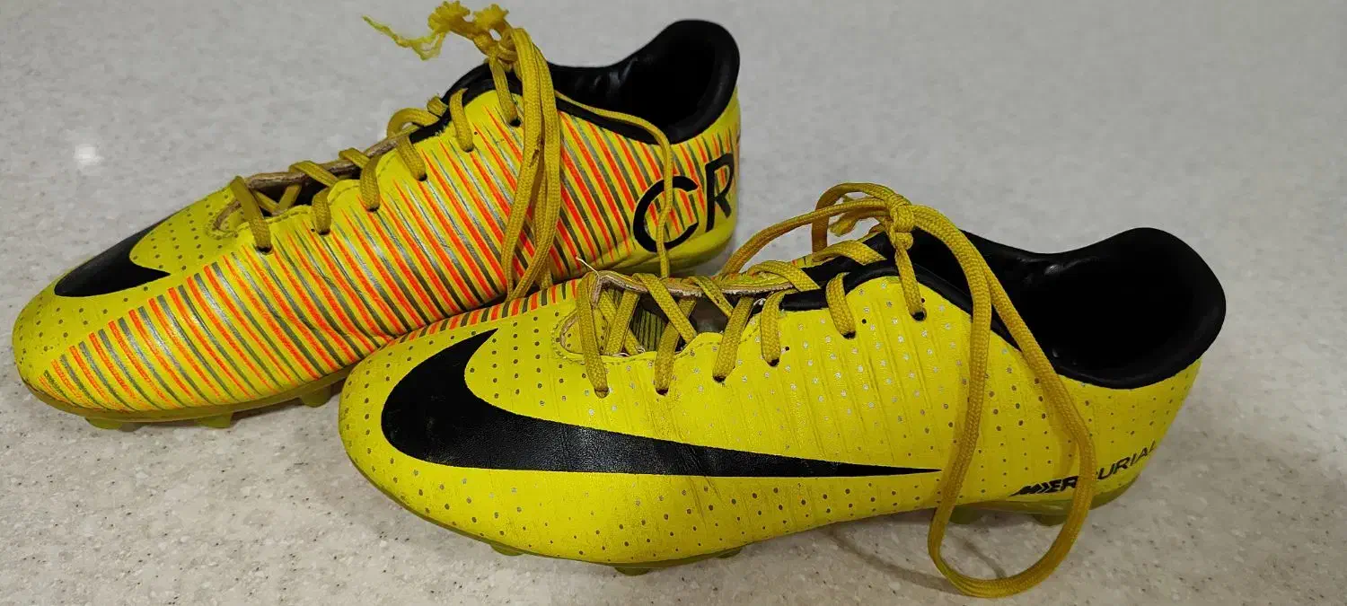 کفش استوک چمن سایز 35|کیف، کفش، کمربند|یاسوج, |دیوار