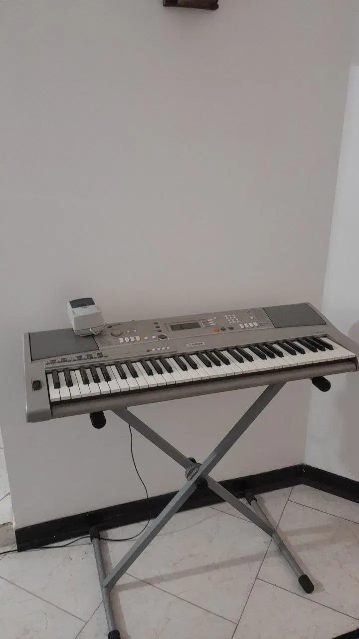 کیبورد یاماها|پیانو، کیبورد، آکاردئون|فولادشهر, B5|دیوار